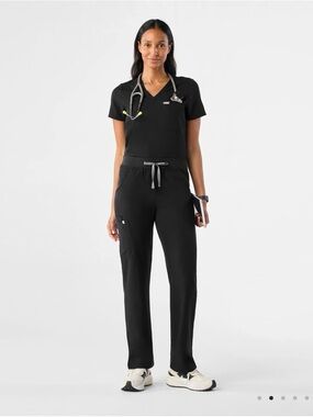 FIGS Kade Cargo Scrub Pant XS